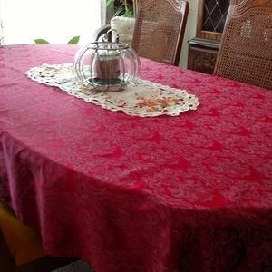 Luxury Tablecloth - Burgundy Royal Palace Damask